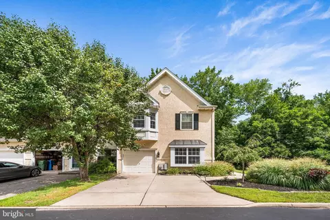 39 Versailles Blvd, Cherry Hill, NJ 08003