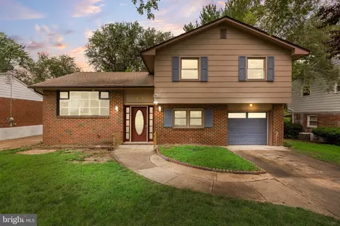7591 Remington Ave, Pennsauken, NJ 08110