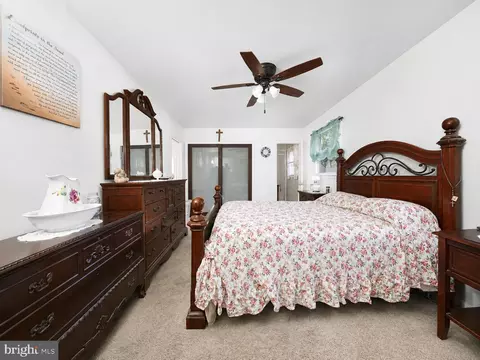 Bedroom - 23 Summit Ave, Berlin, NJ 08009 photo 2 of 5
