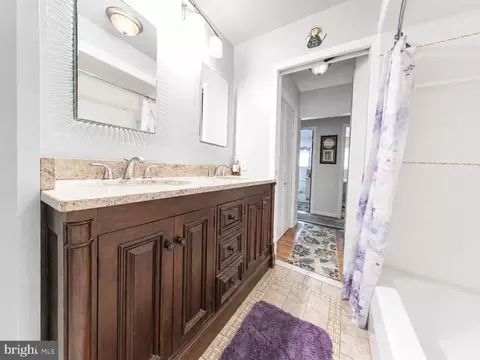 Bath - 23 Summit Ave, Berlin, NJ 08009 photo 4 of 5