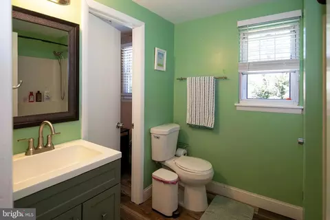 Bath - 3 Eagle Ct, Sicklerville, NJ 08081 photo 1 of 2