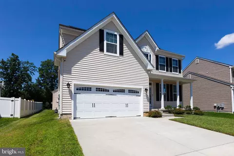 Exterior - 41 Champlain St, Sicklerville, NJ 08081 photo 2 of 3