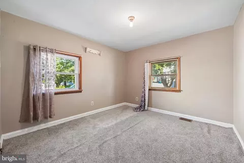 Bedroom - 704 W Evesham Rd, Glendora, NJ 08029 photo 2 of 2