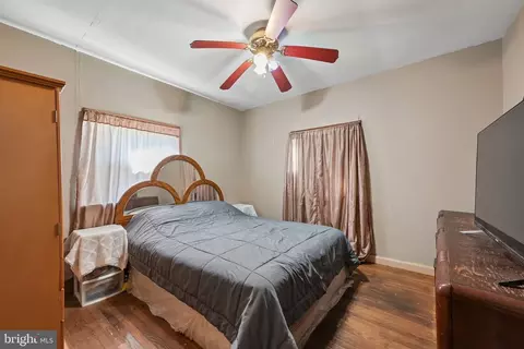 Bedroom - 704 W Evesham Rd, Glendora, NJ 08029 photo 1 of 2