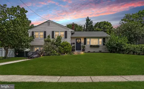 29 Tilford Rd, Somerdale, NJ 08083