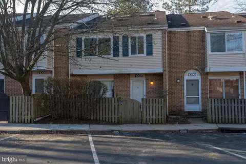 1097 Corbridge Ct, Voorhees, NJ 08043