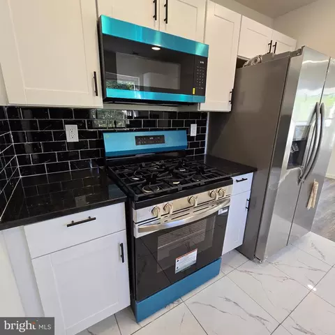 Kitchen - 38 Richards Ave, Pine Hill, NJ 08021 photo 2 of 2