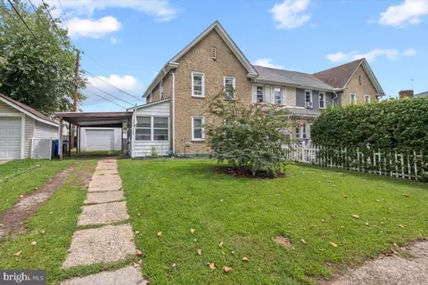 308 Paris Ave, Brooklawn, NJ 08030