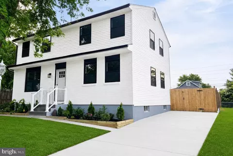 8315 Stockton Ave, Merchantville, NJ 08109