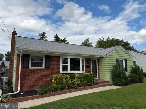 31 Newell Ave, Cherry Hill, NJ 08034
