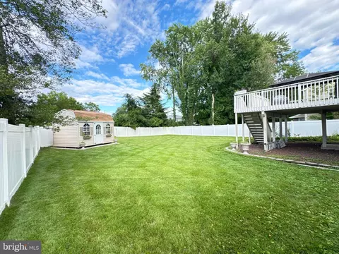 Exterior - 202 E Tampa Ave, Cherry Hill, NJ 08034 photo 9 of 9