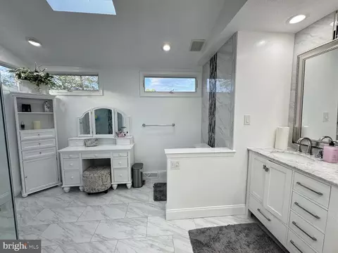 Bath - 202 E Tampa Ave, Cherry Hill, NJ 08034 photo 5 of 7
