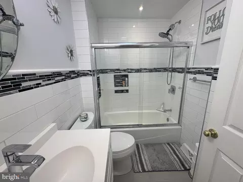 Bath - 202 E Tampa Ave, Cherry Hill, NJ 08034 photo 1 of 7