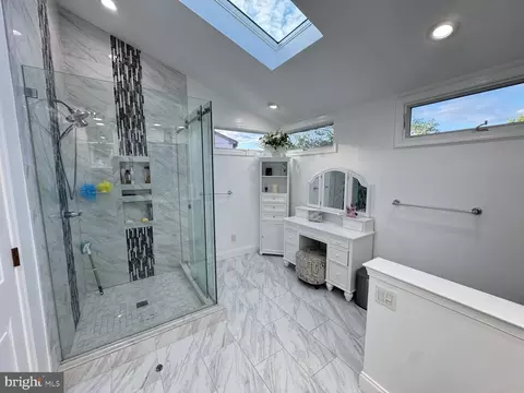 Bath - 202 E Tampa Ave, Cherry Hill, NJ 08034 photo 4 of 7