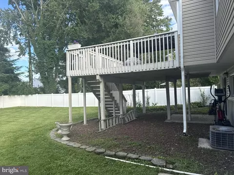 Exterior - 202 E Tampa Ave, Cherry Hill, NJ 08034 photo 6 of 9