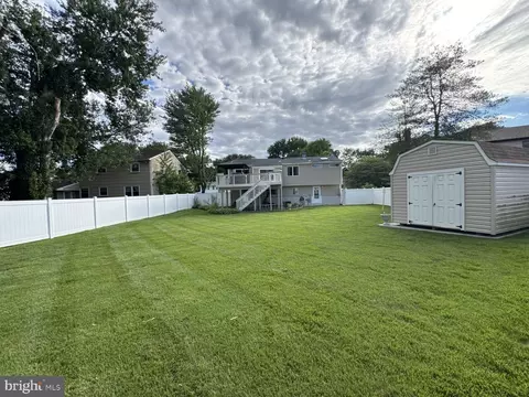Exterior - 202 E Tampa Ave, Cherry Hill, NJ 08034 photo 8 of 9