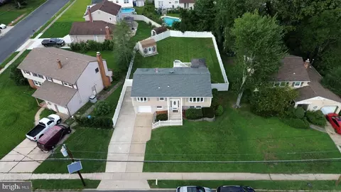 View/Area - 202 E Tampa Ave, Cherry Hill, NJ 08034 photo 1 of 10
