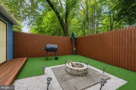 Exterior - 714 Elm Ave, Lindenwold, NJ 08021 photo 5 of 5