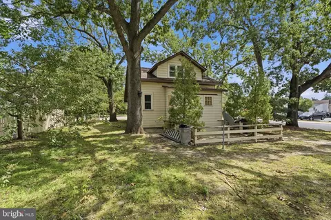 Exterior - 620 Erial Rd, Pine Hill, NJ 08021 photo 4 of 7