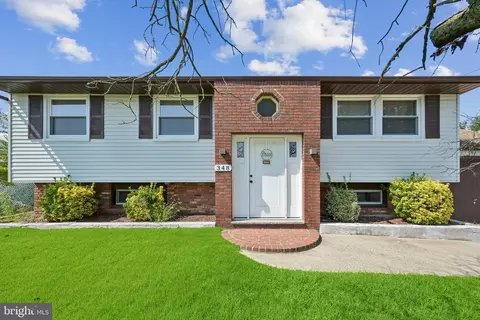 348 Peach Rd, Bellmawr, NJ 08031