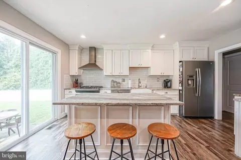 Kitchen - 2 Broadview Ave, Berlin, NJ 08009 photo 2 of 4
