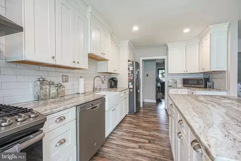 Kitchen - 2 Broadview Ave, Berlin, NJ 08009 photo 4 of 4