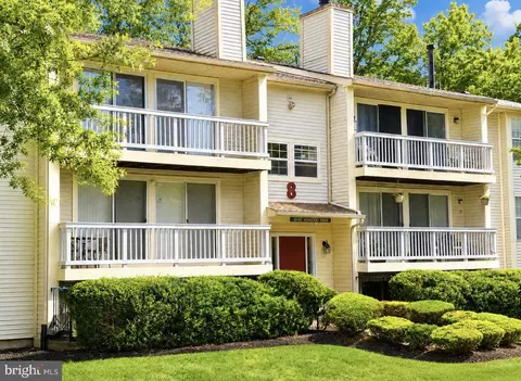 89 Kenwood Dr, Sicklerville, NJ 08081