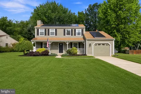 17 Sequoia Ct, Voorhees, NJ 08043