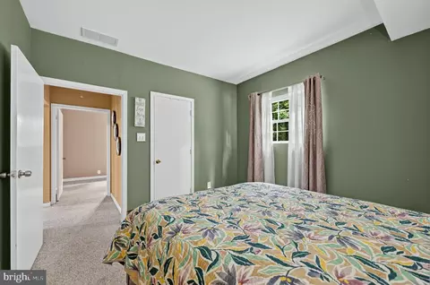 Bedroom - 47 E Atlantic Ave, Clementon, NJ 08021 photo 2 of 2
