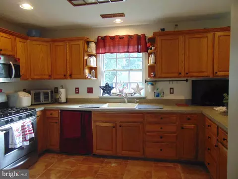 Kitchen - 310 E 3rd Ave E, Runnemede, NJ 08078 photo 4 of 4