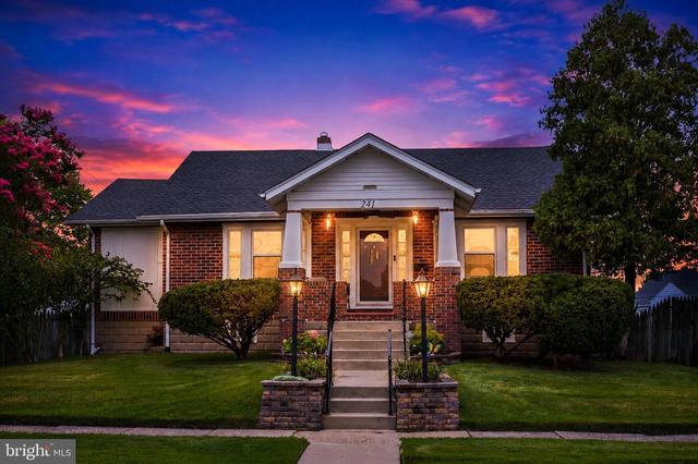 241 Center Ave, Mount Ephraim, NJ 08059