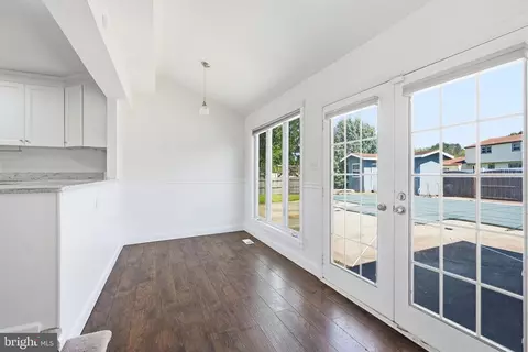 Entry Way - 3 Hampton Rd, Clementon, NJ 08021 photo 10 of 17