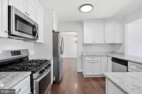 Kitchen - 3 Hampton Rd, Clementon, NJ 08021 photo 1 of 2