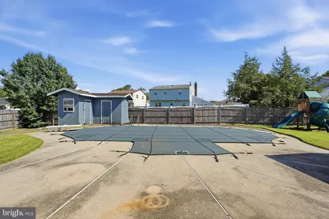 Exterior - 3 Hampton Rd, Clementon, NJ 08021 photo 6 of 14
