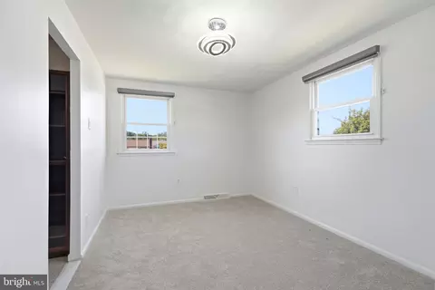 Bedroom - 3 Hampton Rd, Clementon, NJ 08021 photo 4 of 5