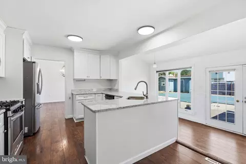 Kitchen - 3 Hampton Rd, Clementon, NJ 08021 photo 2 of 2