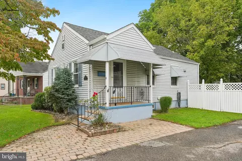 10 Rose Ln, Cherry Hill, NJ 08002