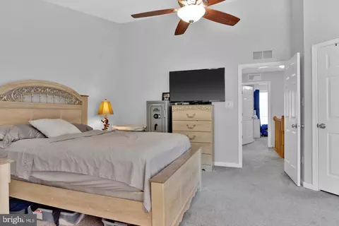 Bedroom - 105 Millstream Rd, Pine Hill, NJ 08021 photo 4 of 9