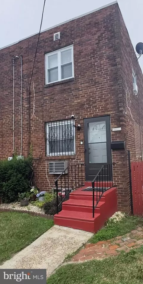 917 12 Beideman Ave, Camden, NJ 08105