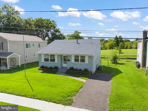 406 Memorial Ave, Gloucester City, NJ 08030