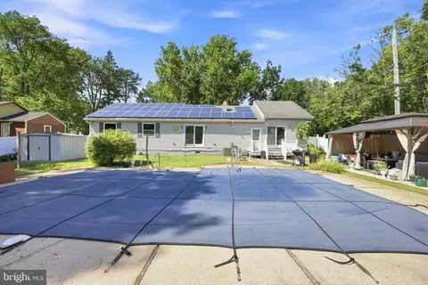 Exterior - 8 Naylor Ave, Clementon, NJ 08021 photo 4 of 5