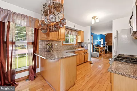 Kitchen - 8 Naylor Ave, Clementon, NJ 08021 photo 1 of 4