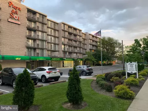 401 Cooper Landing Rd #208, Cherry Hill, NJ 08002