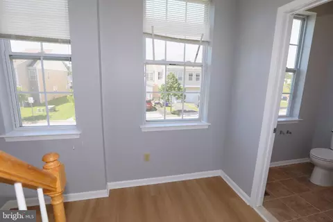 Entry Way - 10 Rowand Way E, Clementon, NJ 08021 photo 6 of 7