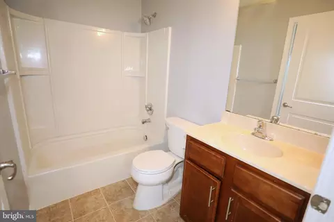 Entry Way - 10 Rowand Way E, Clementon, NJ 08021 photo 7 of 7