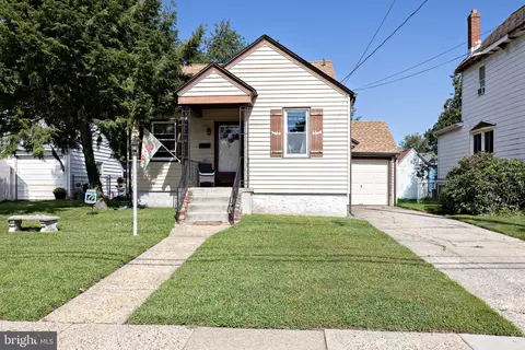 205 Fourth Ave, Mount Ephraim, NJ 08059