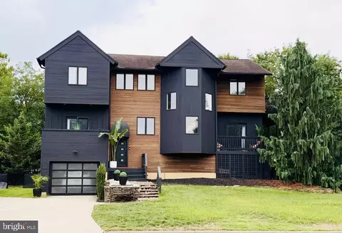 233 S Park Dr, Haddon Township, NJ 08108