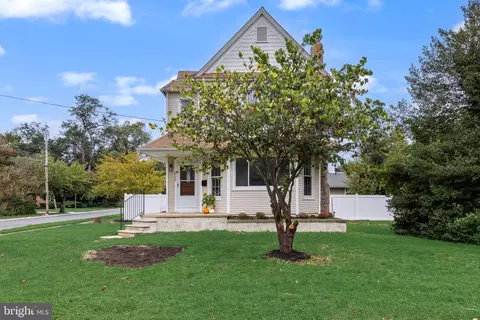 Exterior - 620 Central Ave, Laurel Springs, NJ 08021 photo 1 of 4