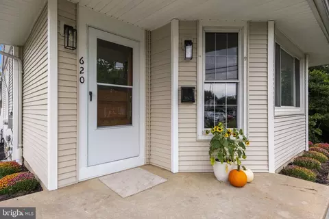 Exterior - 620 Central Ave, Laurel Springs, NJ 08021 photo 2 of 4