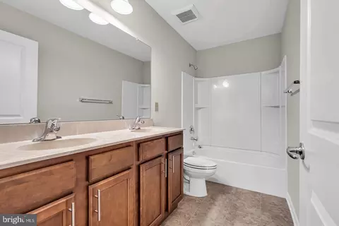 17 Rowand Way E, Clementon, NJ 08021 photo 32